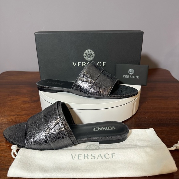 Versace Virtus Sandal metallic black leather with gun metal hardware - Picture 11 of 11